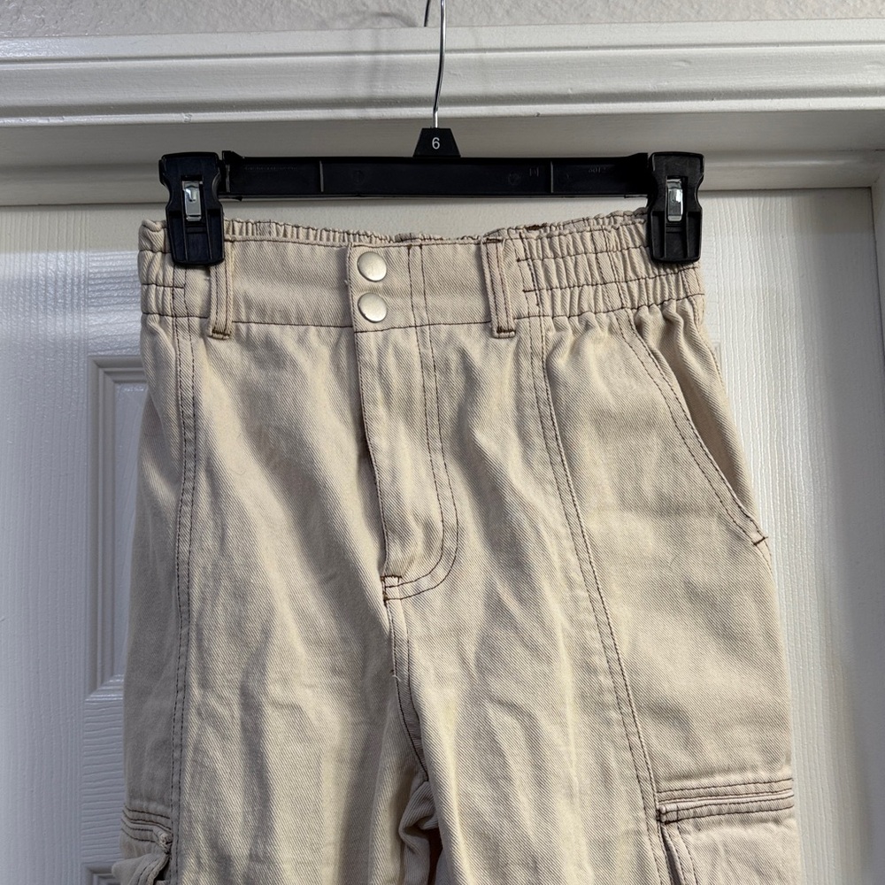 RSQ Cream Quilted Pants
